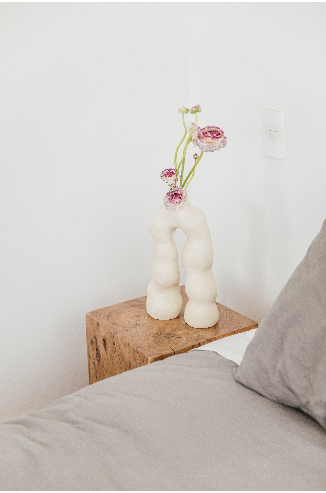 Florero Curvas blanco